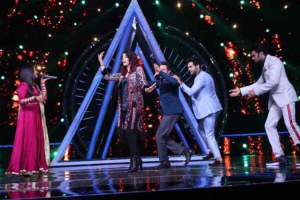 Aishwarya Rai Bachchan In Indian Idol 10