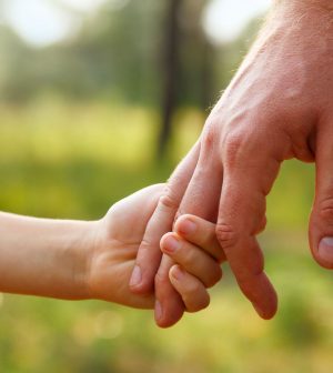 how can a divorce lawyer help with child custody?