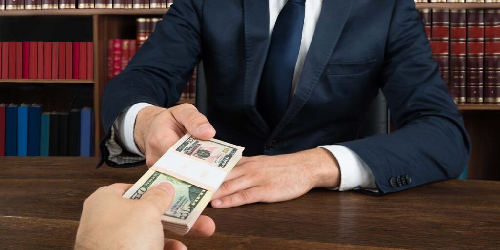 7 Ways To Pay for Legal Services